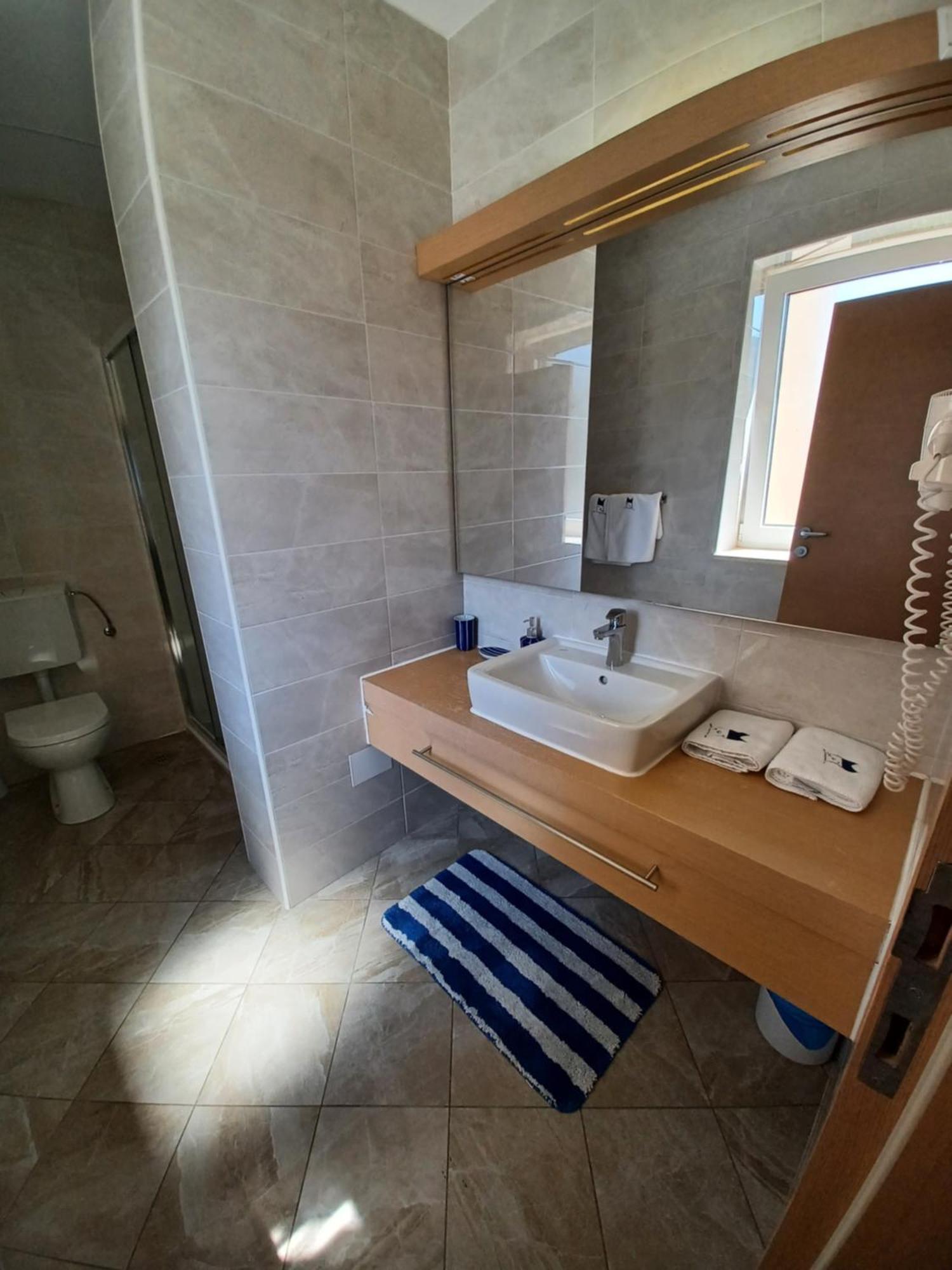 Apartment Aci Marina เซรส ภายนอก รูปภาพ