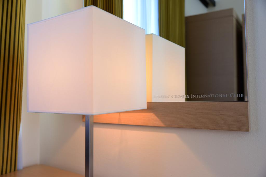 Apartment Aci Marina เซรส ภายนอก รูปภาพ
