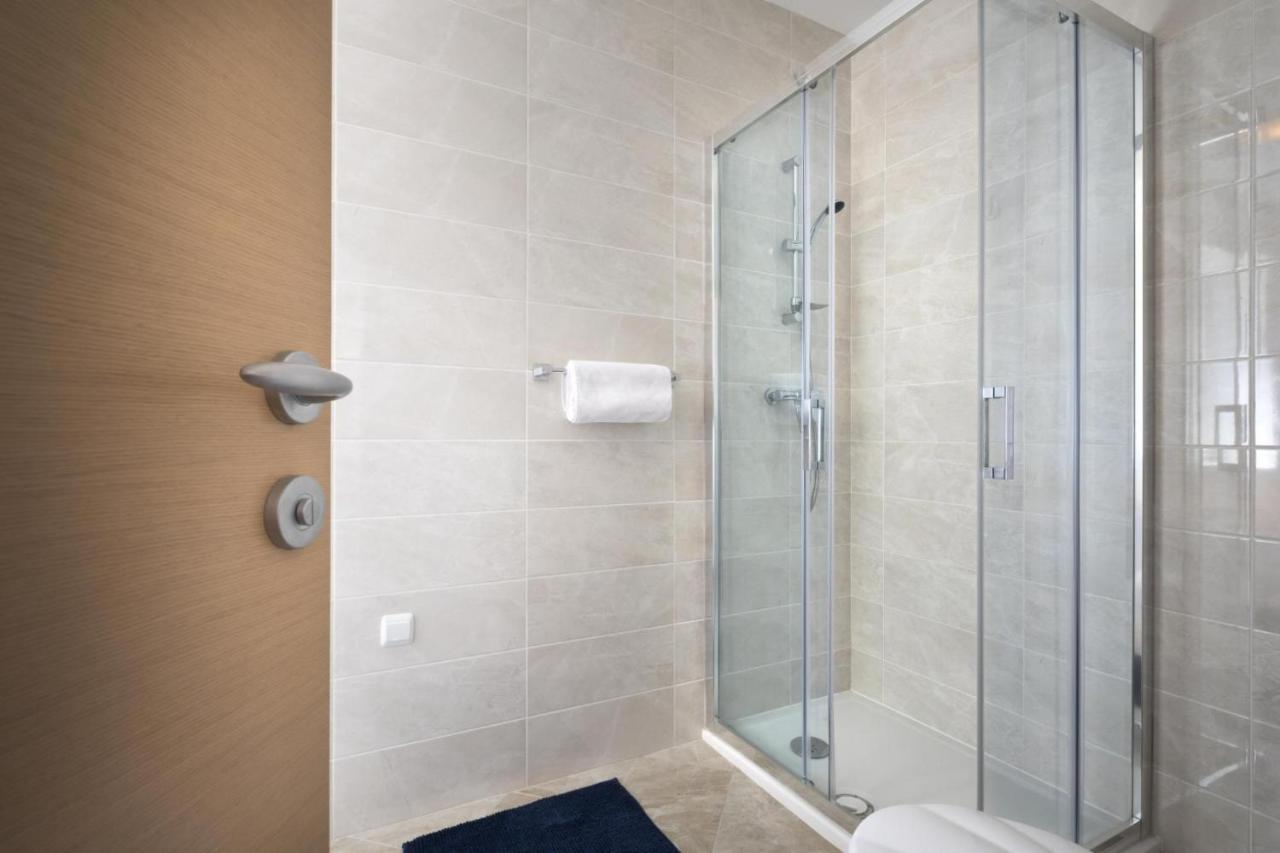 Apartment Aci Marina เซรส ภายนอก รูปภาพ