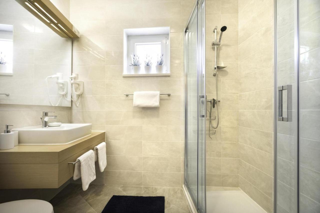 Apartment Aci Marina เซรส ภายนอก รูปภาพ