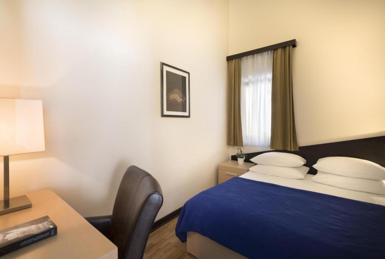 Apartment Aci Marina เซรส ภายนอก รูปภาพ