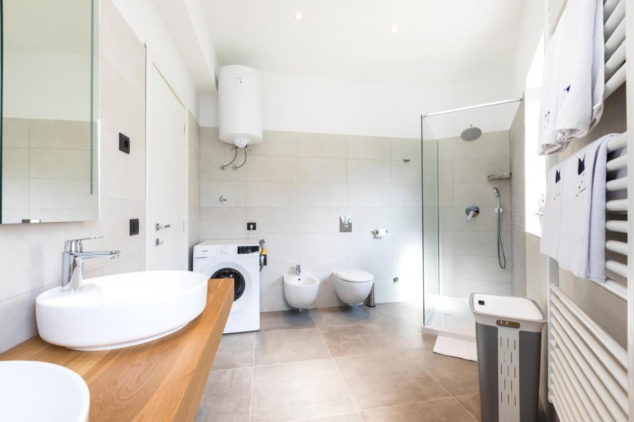 Apartment Aci Marina เซรส ภายนอก รูปภาพ
