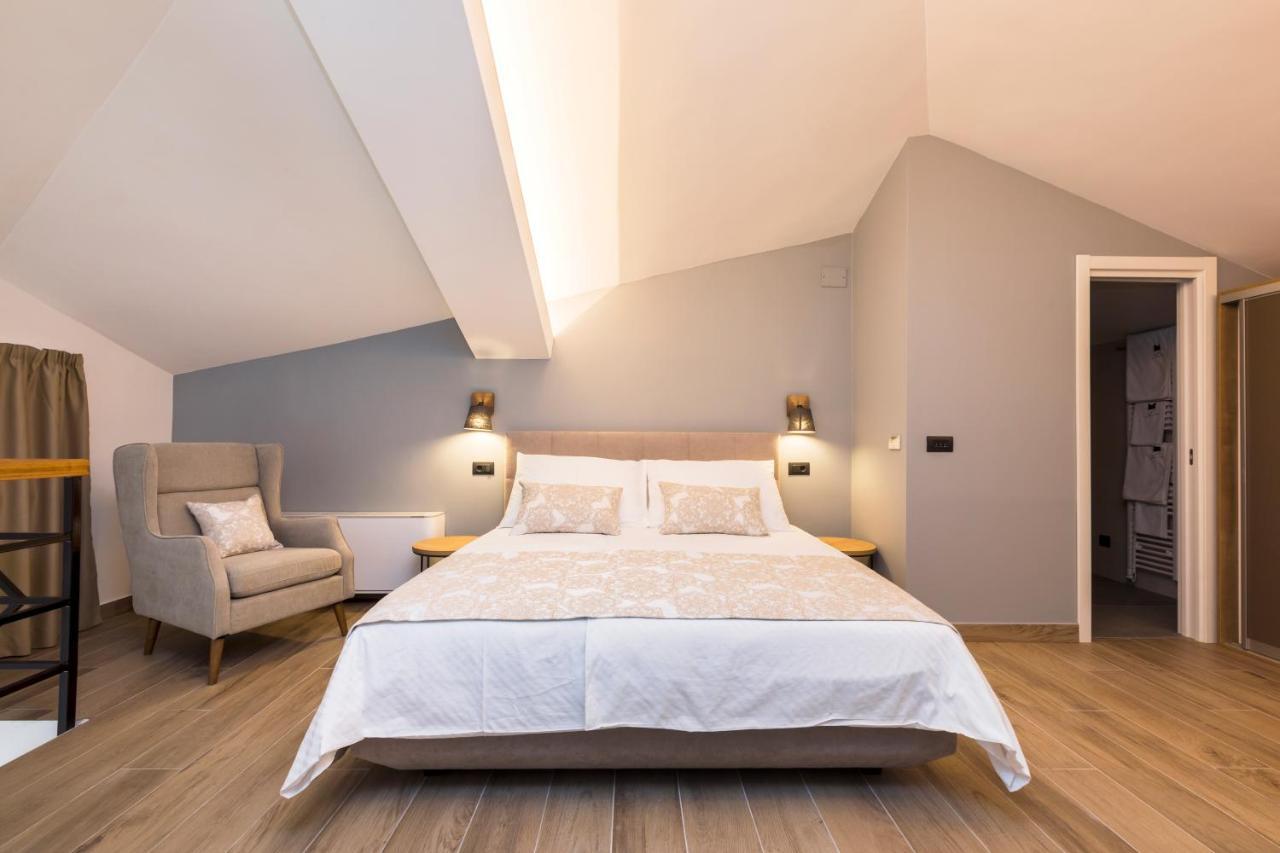 Apartment Aci Marina เซรส ภายนอก รูปภาพ